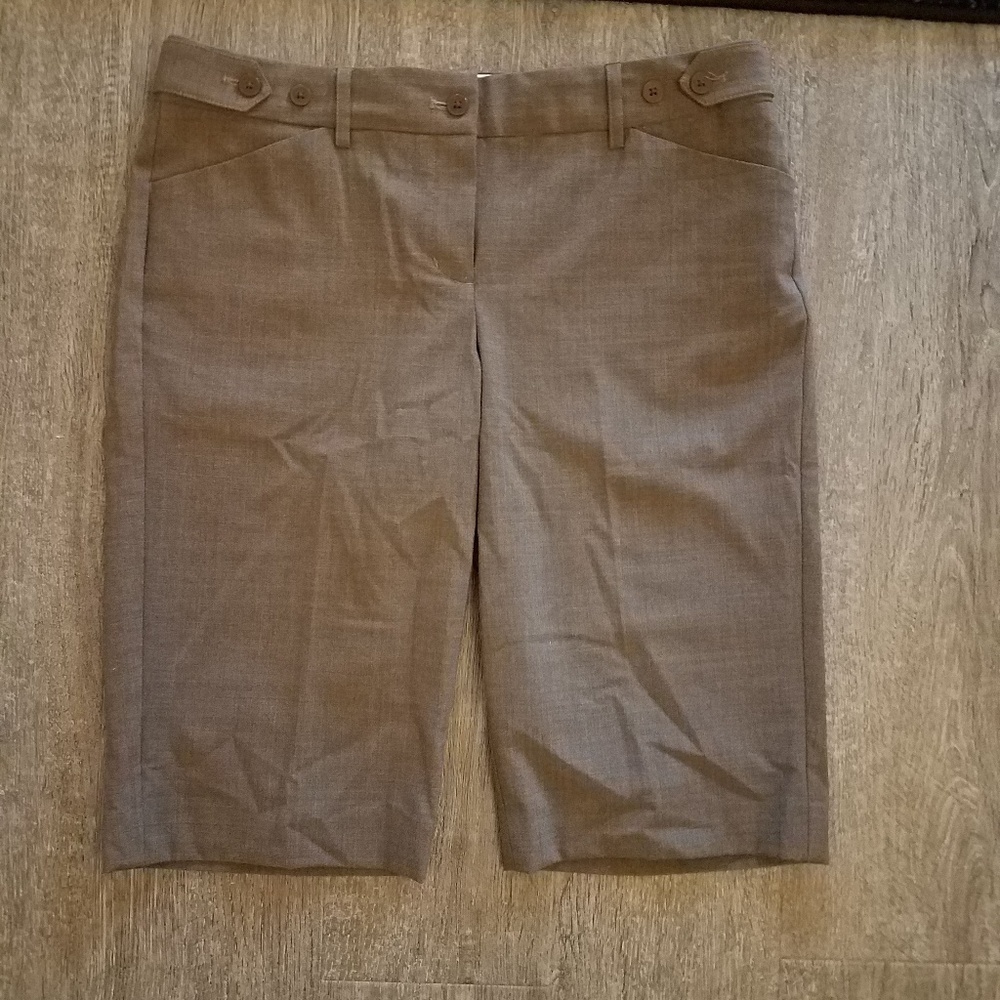 Shorts - Express - EUC